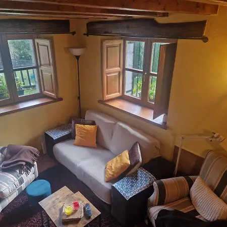 Casa Rural El Cau Country house *